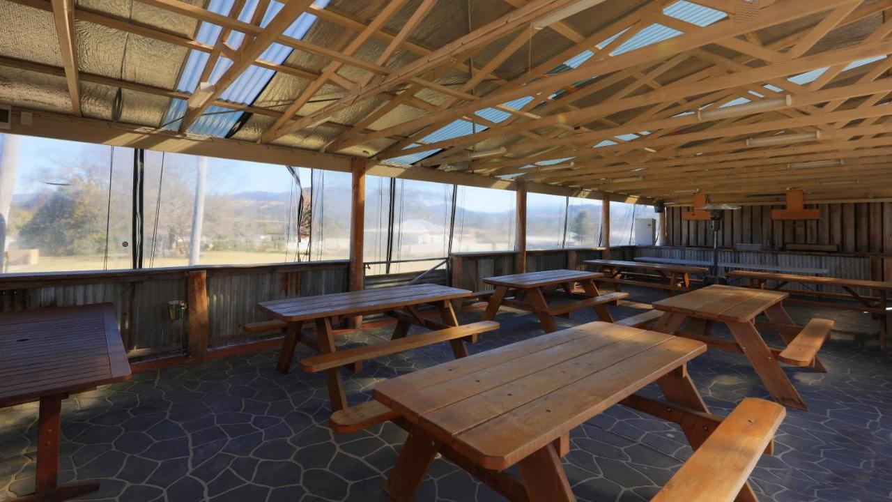 Tenterfield Motor Inn Exterior foto